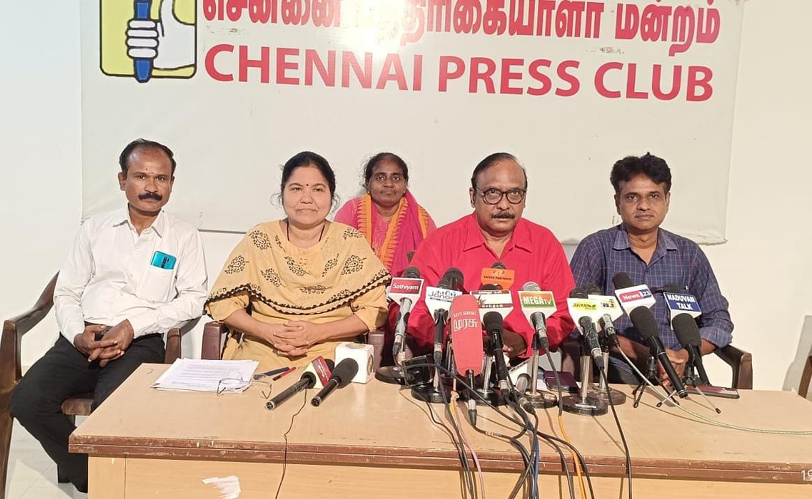 தெய்வீகப் பயணத்தில் சேவை செய்தால் டாக்டர்களுக்கு சான்றிதழா... என்ன இது?