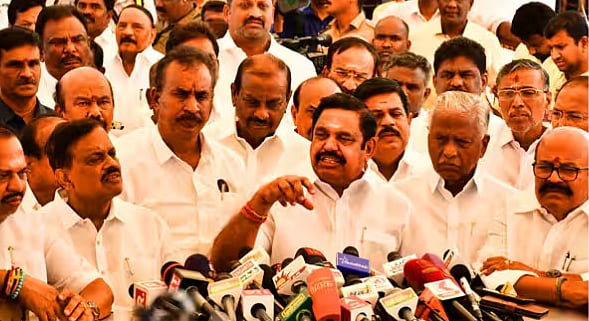 நாள் ஒன்றுக்கு ரூ.15 கோடி ஊழல்!