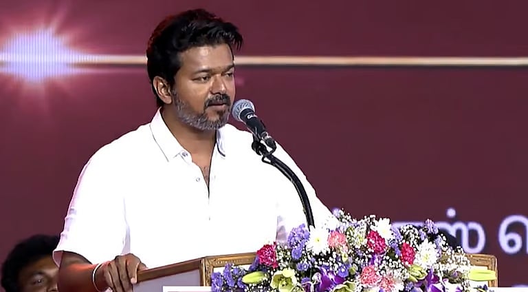 குடும்பத்துக்கு ஆபத்து வருமென்ற அச்சமா முதல்வரே…? – விஜய் சரமாரி தாக்கு!