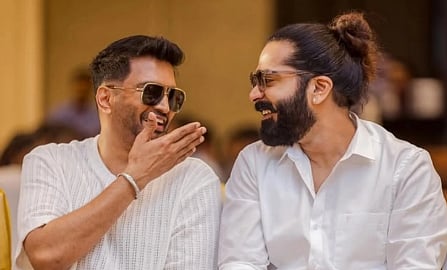 ‘எங்க டைரைக்டரை என்னய்யா பண்ணி வச்சிருக்கீங்க..? உங்களை சும்மா விடமாட்டேன்’ - சிம்பு