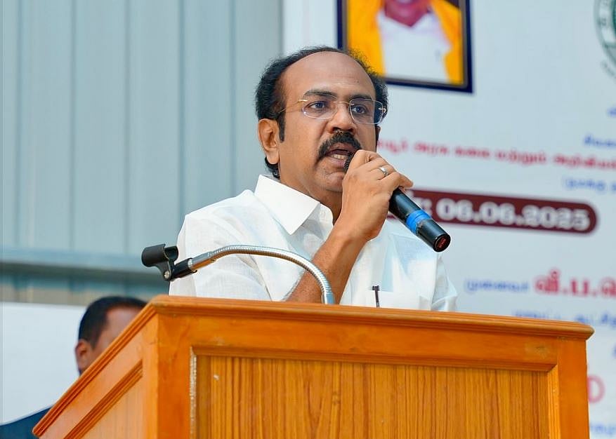 கீழடியில் மலிவான அரசியல்- மைய அமைச்சரின் பேச்சுக்கு தென்னரசு காட்டம்!