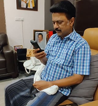 ‘காபிலாம் தராங்களா… தெரிந்திருந்தால் நானே வந்திருப்பேனே…’