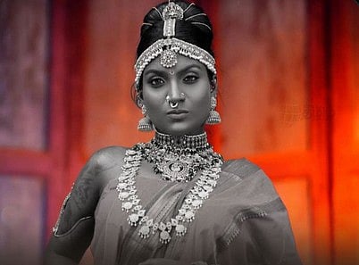 பிரபல மாடல் அழகி விபரீத முடிவு!