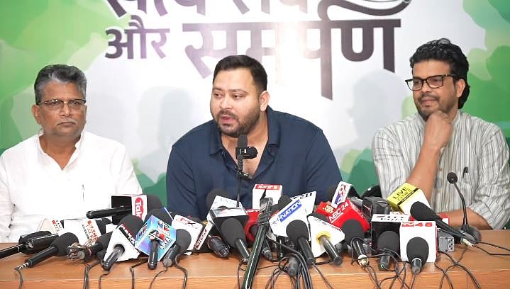 வாக்காளர் பட்டியலில் என் பெயரைக் காணோம்- பீகார் முன்.துணைமுதல்வர்!