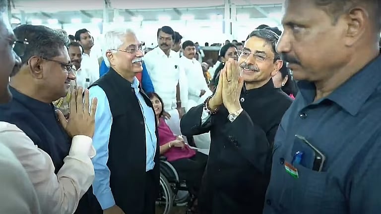 ஆளுநர் தேநீர் விருந்து: யாரெல்லாம் பங்கேற்பு..? யாரெல்லாம் புறக்கணிப்பு..?