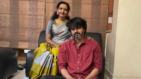 ஷோபா சந்திரசேகருடன் விஜய்