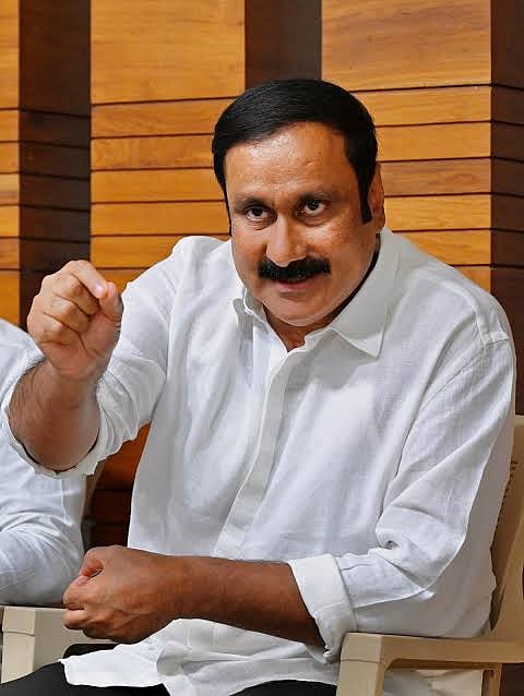 ‘திமுக ஆட்சியில் 50% தற்காலிக பணி நியமனங்கள்’ 