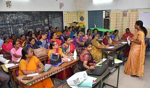 ‘ஆசிரியர்கள் கல்வித் தகுதியை உறுதி செய்ய வேண்டும்’ -  பள்ளிக்கல்வித் துறை!