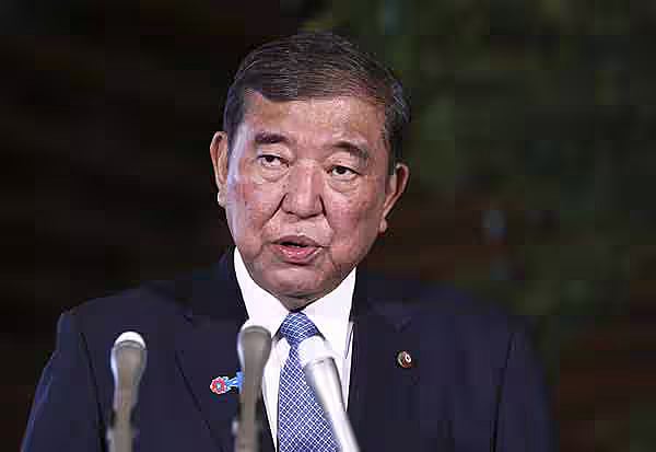 ஜப்பான் பிரதமர் பதவியில் இருந்து விலகினார் ஷிகெரு இஷிபா!