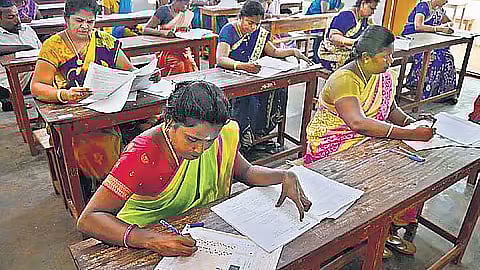 ஆசிரியர் தகுத் தேர்வு (மாதிரிப்படம்)