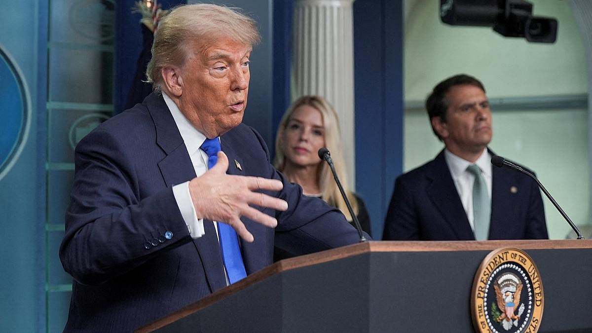 ‘நண்பேண்டா...’- டிரம்பின் இன்னொரு முகம்! அந்த பட்டியலில் இந்தியாவையும் சேர்த்துட்டாரே...