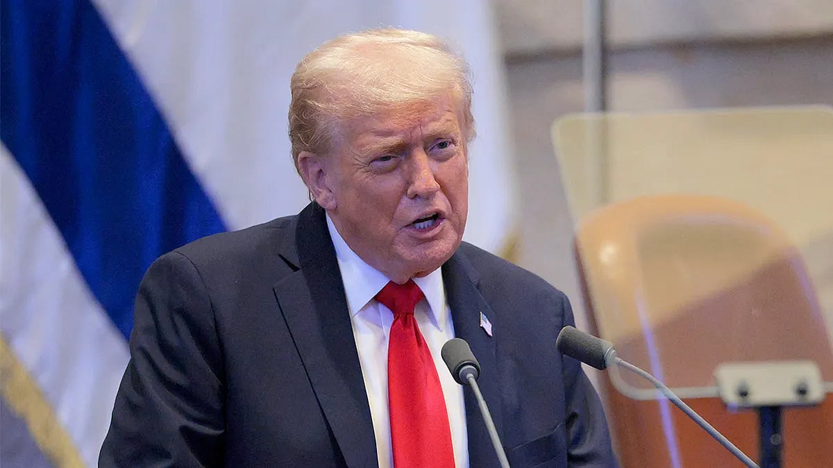 இஸ்ரேல் பிரதமருக்குப் பொதுமன்னிப்பு... ட்ரம்ப் வைத்த கோரிக்கை!