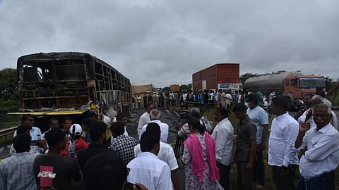 பேருந்து விபத்து நடந்த பகுதி