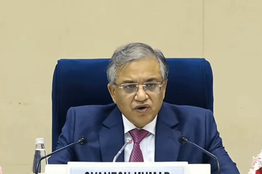 தமிழ்நாடு உட்பட 12 மாநிலங்களில் SIR - தேர்தல் ஆணையம் அறிவிப்பு!