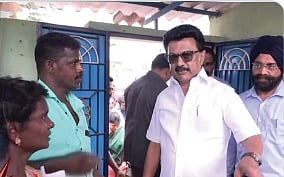 நான் முதல்வன் திட்டத்தில் பயின்ற மாணவிக்கு வீடு... முதல்வர் ஸ்டாலின் நேரில் ஆய்வு!