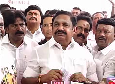 ஒரே காரில் ஓபிஎஸ் - செங்கோட்டையன்.. ஒரே வார்த்தையில் பதில் கொடுத்த பழனிசாமி!