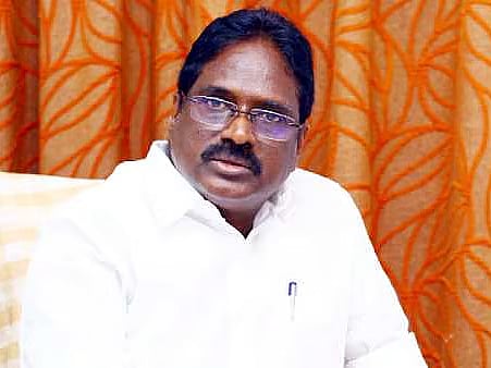 300  பவுன் நகை கொள்ளை... முன்னாள் எம்.பி. வீட்டில் சம்பவம்!