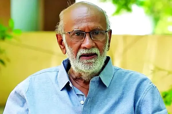 மூன்று மாதம் மேக்கப் ரூமுக்கு வெளியே காத்திருந்தேன்!