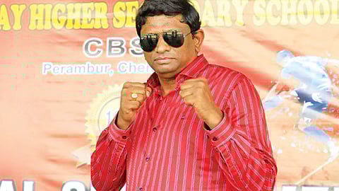 குத்துச் சண்டை வீரர் தேவராஜன்