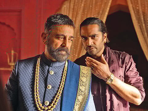 முந்நூறு படங்கள்...
முன்னேறாத
தமிழ் சினிமா...