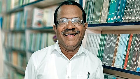 முனைவர் சு. முத்தழகன்