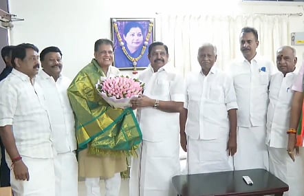 இபிஎஸ் - பியூஸ் கோயல் சந்திப்பு