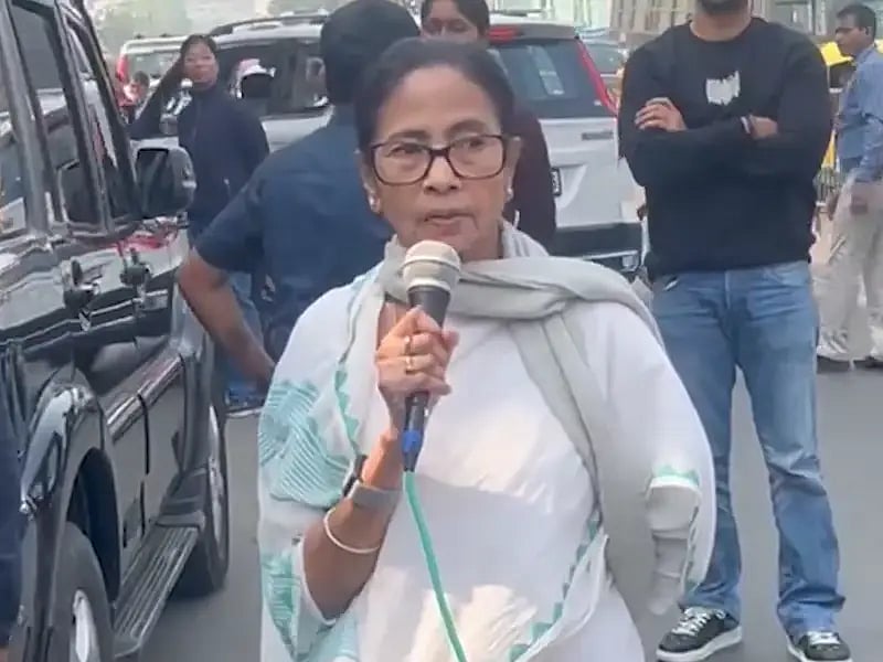 அஜித் பவார் மரணம்… சந்தேகம் கிளப்பிய மம்தா பானர்ஜி!