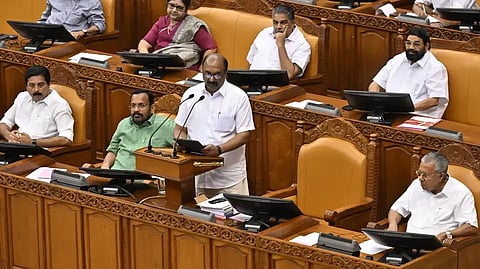 நிதியமைச்சர் கே.என். பாலகோபால்