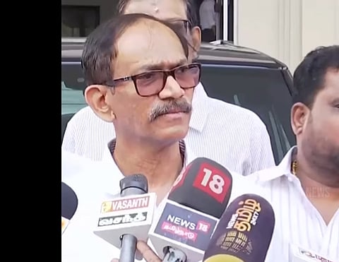 கிரிஷ் சோடங்கர்