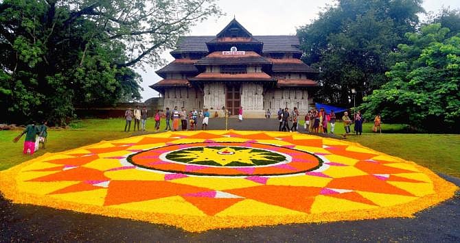 இனி ‘கேரளா'  இல்லை ‘கேரளம்..!’ 