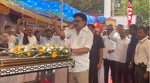 தானே வீரவணக்கம் முழக்கமிட்ட முதலமைச்சர் ஸ்டாலின்