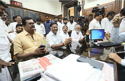 எம்எல்ஏ பதவியை ராஜிநாமா செய்த ஓபிஎஸ்