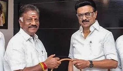 திமுகவில் இணைந்தார் ஓபிஎஸ்!