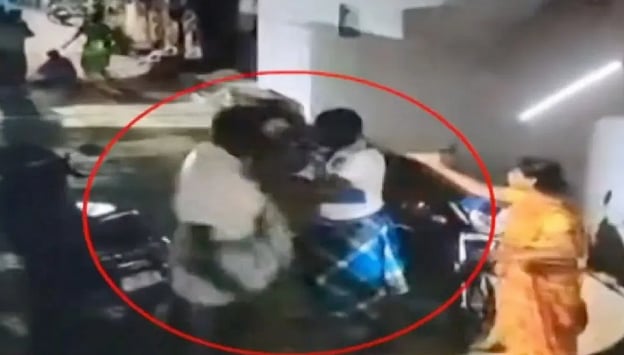 நெல்லையை அடுத்து சிவகங்கை... கொலைவெறியர்கள் அட்டூழியம்! 