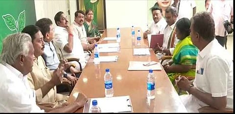 அ.தி.மு.க. தொகுதிப் பங்கீடு முதல் பட்டியல் அறிவிப்பு!