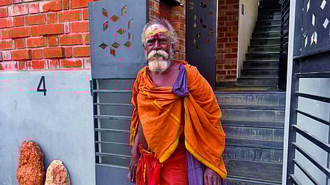 யாசகத் தொண்டர் பூல் பாண்டியன்