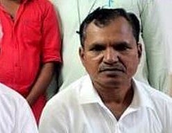பொய் வழக்குகளில் முத்துக்குமார் 
தொடர்ந்து சிறையில் அடைப்பு!