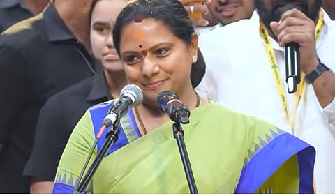 கவிதா, தெலுங்கானா இராஷ்டிர சேனா