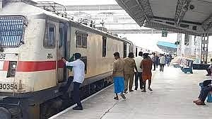 இனி ரயில்வேயில் அத்துமீறினால் 2 மடங்கு அபராதம்! 
