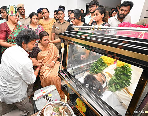பாக்யராஜுக்கு முதலமைச்சர் விஜய் அஞ்சலி