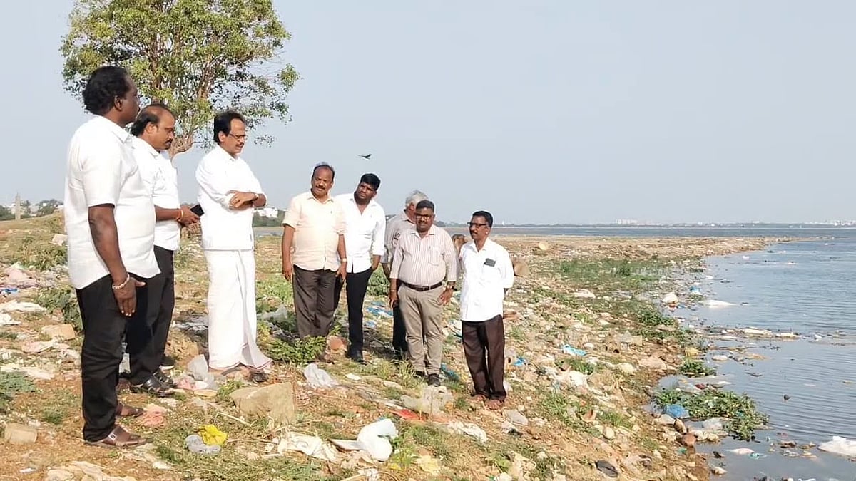 புழல் ஏரியைச் சுற்றிப்பார்த்த மு.வீரபாண்டியன்... விஜய்க்கு வைத்த கோரிக்கை!