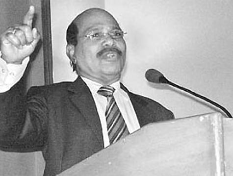ஜெம் கிரானைட்ஸ் வீரமணி 