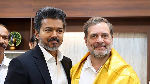 Rahul Gandhi and vijay met