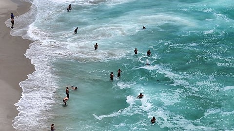 Highest temperature recorded at Pacific Ocean 