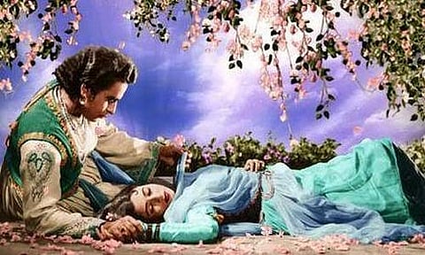 ভেলেণ্টাইন ডে স্পেচিয়েল: সমগ্ৰ বিশ্বৰ শীৰ্ষ ১০ টা অমৰ প্ৰেমকাহিনী