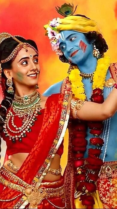 জন্মাষ্টমী ২০২২: ভগৱান কৃষ্ণৰ জন্মোৎসৱ উদযাপন কৰিবলৈ বলীউডৰ ৫ টা গান