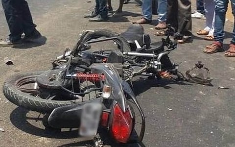 পথ দূৰ্ঘটনাত দুজনৰ মৃত্যু