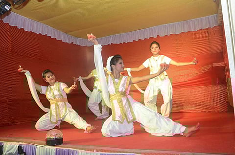 গ্ৰীষ্মকালীন কৰ্মশালাৰ সামৰনি