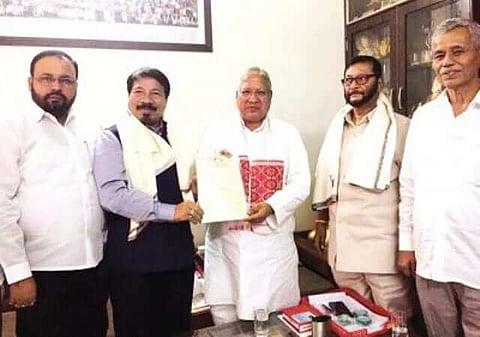 নাগৰিকত্ব সংশোধনী বিধেয়কৰ বিৰোধীতাৰে জেপিচিৰ অধ্যক্ষক সাক্ষাৎ অগপৰ