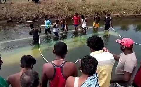 কৰ্ণাটকত সংঘটিত ভয়াবহ বাছ দুৰ্ঘটনা, এতিয়ালৈ ২৫ লোক নিহত